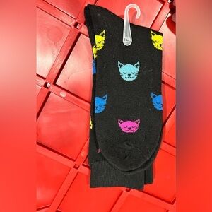 NEW NWT mens black cat socks 6-12‎ crew length